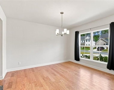 406 Riverclub Road - Photo Thumbnail 14