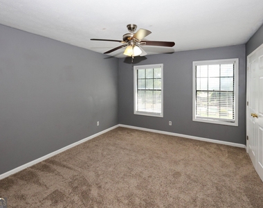 5461 Park Place - Photo Thumbnail 30