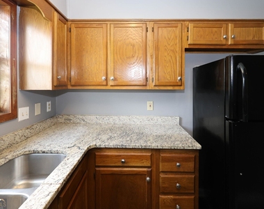 5461 Park Place - Photo Thumbnail 10