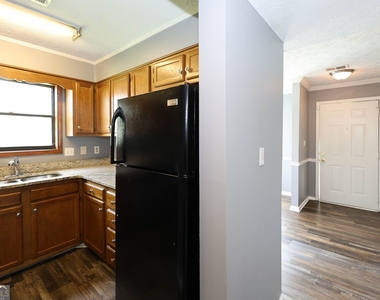 5461 Park Place - Photo Thumbnail 12