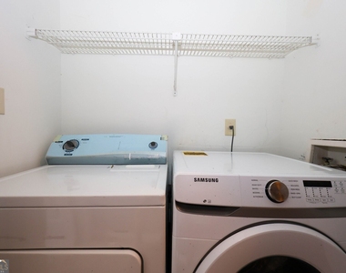 5461 Park Place - Photo Thumbnail 27