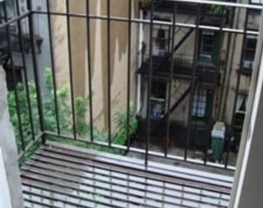 Mott Street - Photo Thumbnail 5