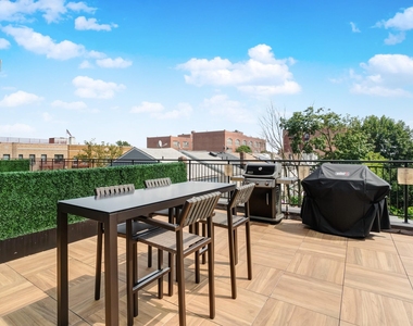 178-02 Hillside Avenue - Photo Thumbnail 11
