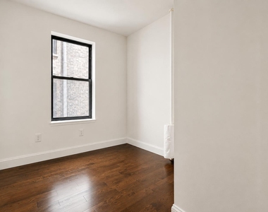 186 Claremont Avenue - Photo Thumbnail 8