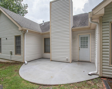 110 Sheldon Way - Photo Thumbnail 29