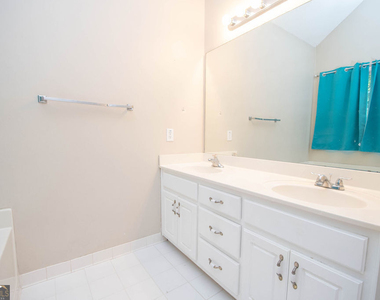 110 Sheldon Way - Photo Thumbnail 19