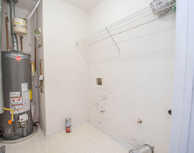 110 Sheldon Way - Photo Thumbnail 13