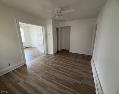 545 Newark Ave - Photo Thumbnail 3