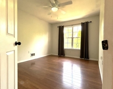 36 Mindy Dr - Photo Thumbnail 20