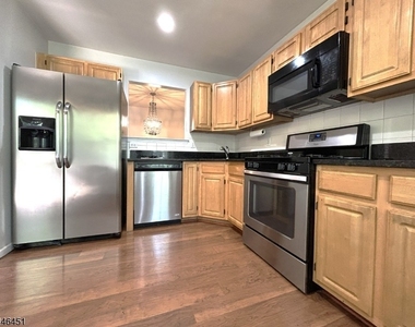 36 Mindy Dr - Photo Thumbnail 4