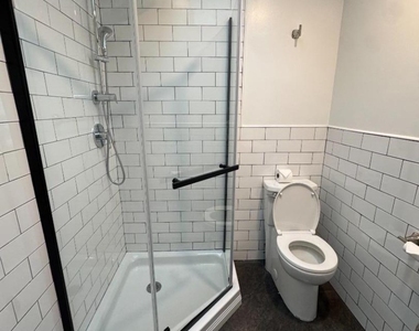 118 Beachway Avenue - Photo Thumbnail 2
