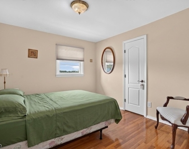 200 N 18th St - Photo Thumbnail 5