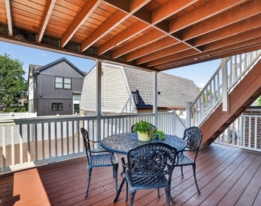 200 N 18th St - Photo Thumbnail 10