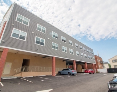 1664 Stuyvesant Ave - Photo Thumbnail 21