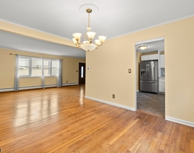 762 Valley Street12 - Photo Thumbnail 3
