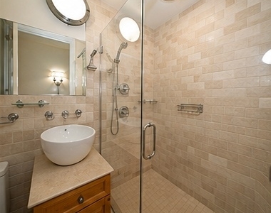 31st Ave #4A - Photo Thumbnail 4