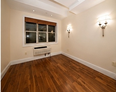 31st Ave #4A - Photo Thumbnail 1
