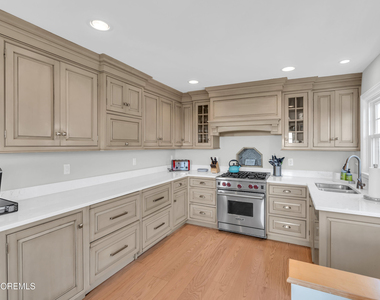 411 Ocean Avenue - Photo Thumbnail 12