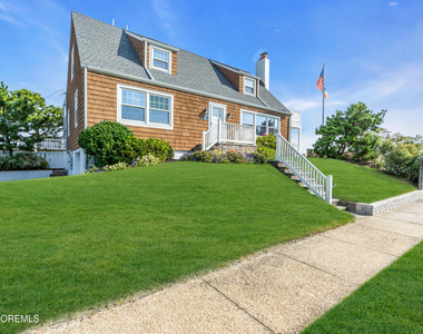 411 Ocean Avenue - Photo Thumbnail 4