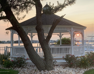 167 Wharfside Drive - Photo Thumbnail 9