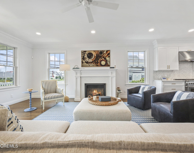 114 2nd Avenue - Photo Thumbnail 12