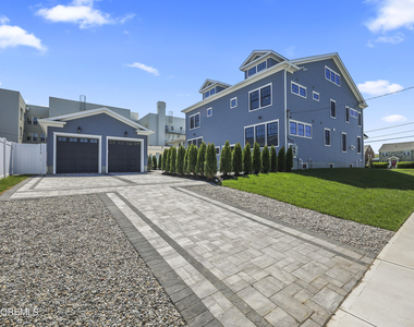 114 2nd Avenue - Photo Thumbnail 5