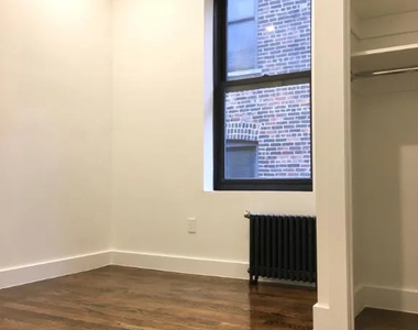 188 Claremont Avenue - Photo Thumbnail 5