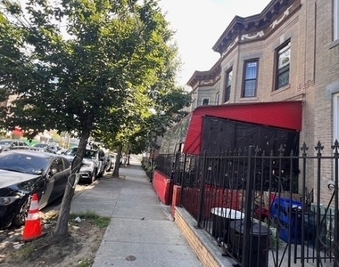 9746 Drew Street - Photo Thumbnail 15