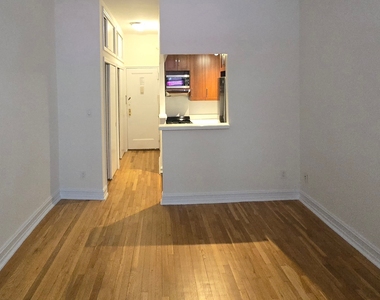 East 74 Street - Photo Thumbnail 1