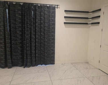 2307 E Mahogany Place - Photo Thumbnail 35