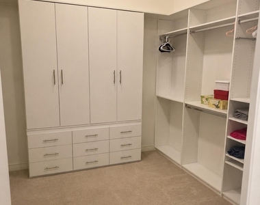 2307 E Mahogany Place - Photo Thumbnail 17