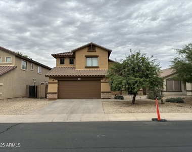 25550 W Pioneer Street - Photo Thumbnail 1