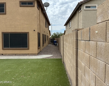 25550 W Pioneer Street - Photo Thumbnail 38