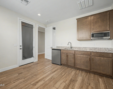 9701 E Spiral Avenue - Photo Thumbnail 27
