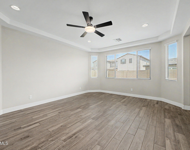 9701 E Spiral Avenue - Photo Thumbnail 12