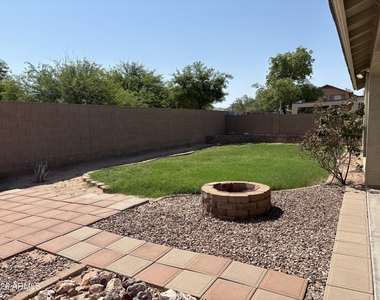 1450 N Maria Lane - Photo Thumbnail 13