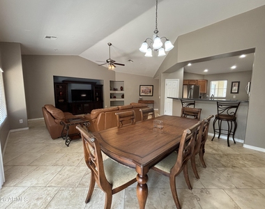 1450 N Maria Lane - Photo Thumbnail 4