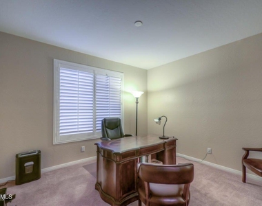 1690 W Bartlett Way - Photo Thumbnail 21