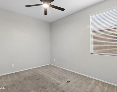17766 W Granite View Drive - Photo Thumbnail 25