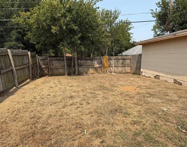 2504 Normont Circle - Photo Thumbnail 2