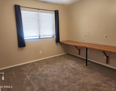 5511 S 15th Way - Photo Thumbnail 16