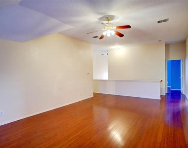 3507 Tamarack Drive - Photo Thumbnail 20