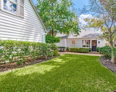 4504 Livingston Avenue - Photo Thumbnail 23