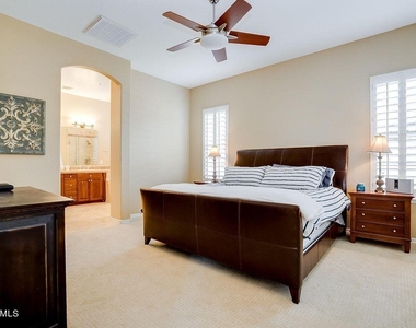 9221 E Desert View - Photo Thumbnail 20