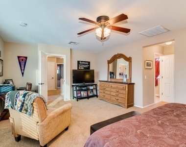 10829 W Mariposa Drive - Photo Thumbnail 8