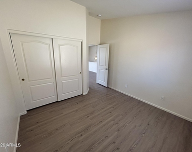 42406 W Sunland Drive - Photo Thumbnail 35