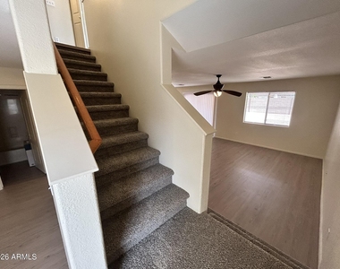 42406 W Sunland Drive - Photo Thumbnail 26
