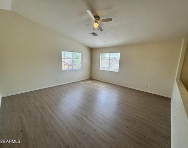 42406 W Sunland Drive - Photo Thumbnail 28