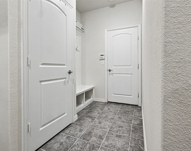 2348 Candler Club Way - Photo Thumbnail 20