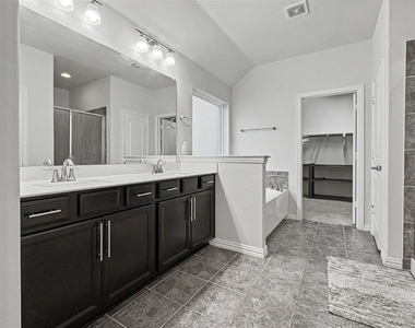2348 Candler Club Way - Photo Thumbnail 16